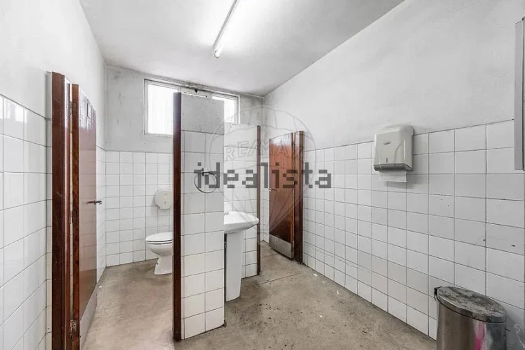 Negócio para Venda em Cidade da Maia Foto 19