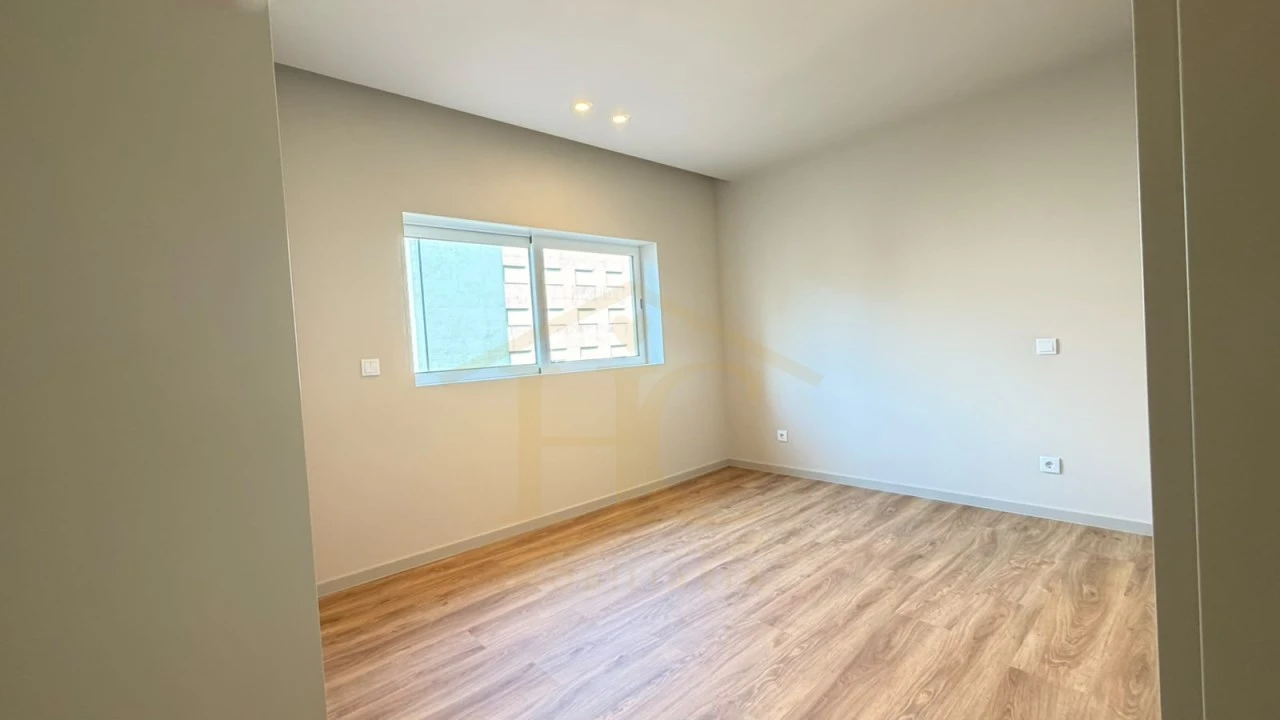 Apartamento T3 para Venda em Póvoa de Varzim, Beiriz e Argivai Foto 8
