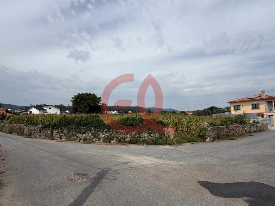 Terreno para Venda em Perre Foto 3
