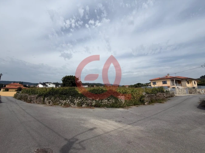 Terreno para Venda em Perre Foto 2
