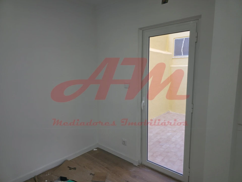 Apartamento T3 para Venda em Falagueira-Venda Nova Foto 10
