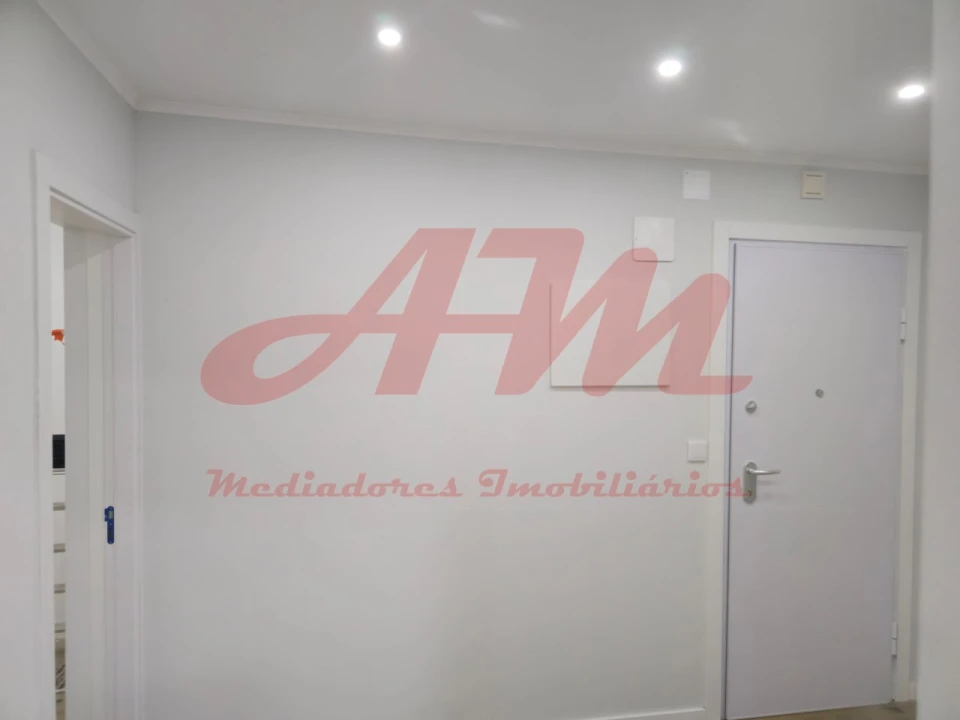 Apartamento T3 para Venda em Falagueira-Venda Nova Foto 11