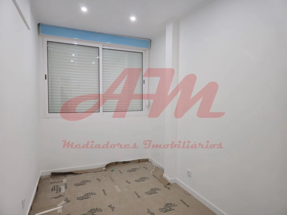 Apartamento T3 para Venda em Falagueira-Venda Nova Foto 21