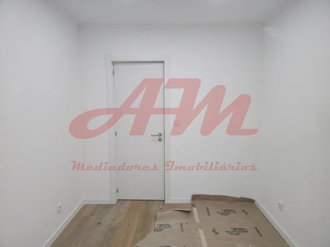 Apartamento T3 para Venda em Falagueira-Venda Nova Foto 19