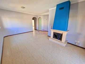 Moradia T4 para Venda em Portimão