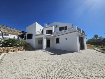 Moradia T4 para Venda em Tavira (Santa Maria e Santiago)