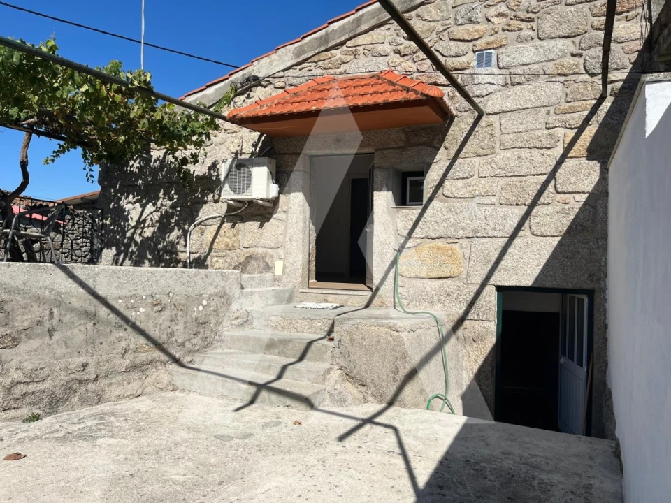 Moradia T1 para Venda em Aguiar da Beira e Coruche Foto 3