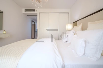 Apartamento T5 para Venda em Alvalade