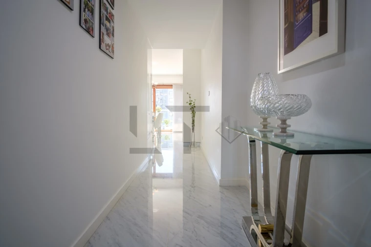 Apartamento T5 para Venda em Alvalade Foto 39