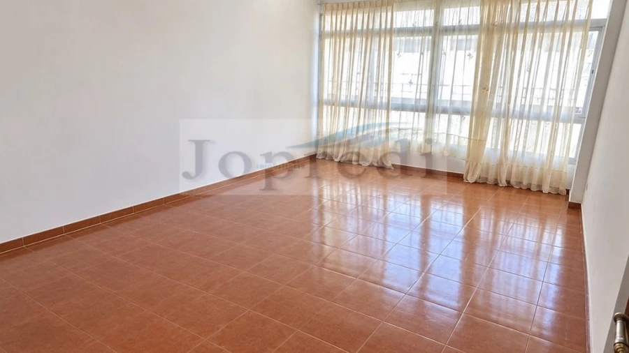 Apartamento T3 para Venda em Algés, Linda-A-Velha e Cruz Quebrada-Dafundo