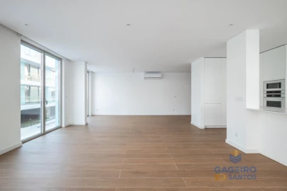 Apartamento T3 para Venda em São Martinho do Porto