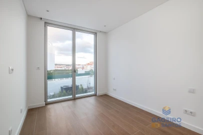 Apartamento T3 para Venda em São Martinho do Porto