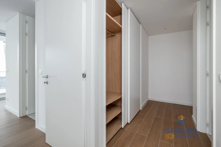 Apartamento T3 para Venda em São Martinho do Porto Foto 10
