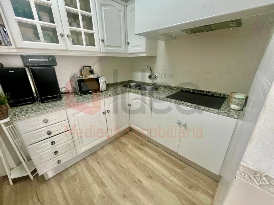 Apartamento T2 para Venda em Caparica e Trafaria Foto 54