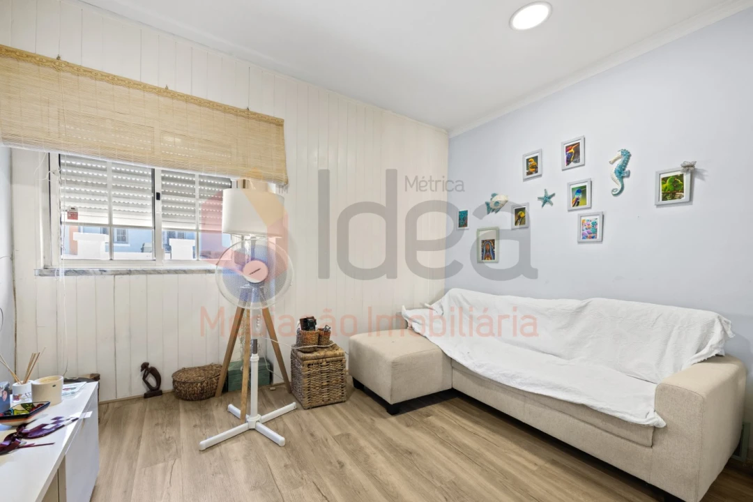 Apartamento T2 para Venda em Caparica e Trafaria Foto 22