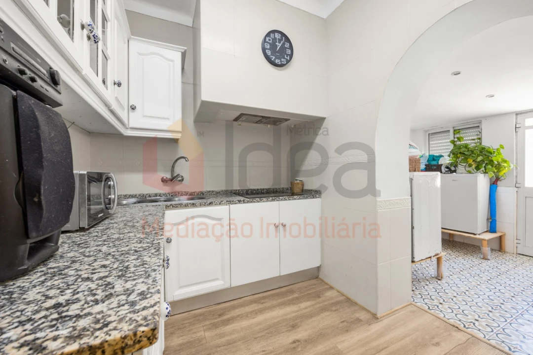 Apartamento T2 para Venda em Caparica e Trafaria Foto 15