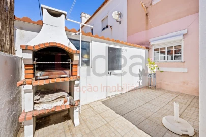 Apartamento T2 para Venda em Caparica e Trafaria
