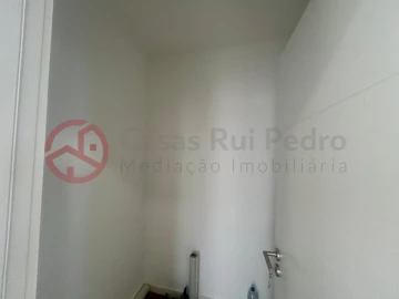 Apartamento T3 para Venda em Almada, Cova da Piedade, Pragal e Cacilhas