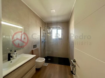 Apartamento T3 para Venda em Almada, Cova da Piedade, Pragal e Cacilhas