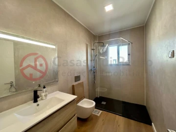 Apartamento T3 para Venda em Almada, Cova da Piedade, Pragal e Cacilhas