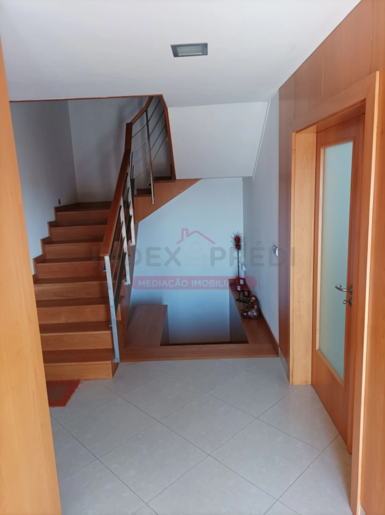 Moradia T5 para Venda em São Silvestre Foto 4