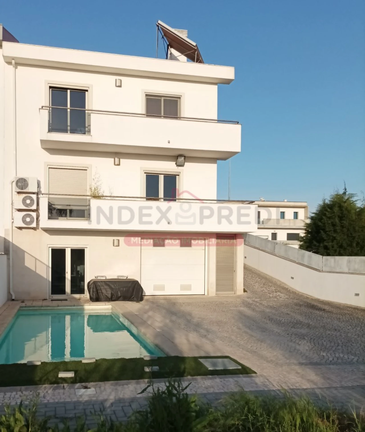 Moradia T5 para Venda em São Silvestre Foto 7
