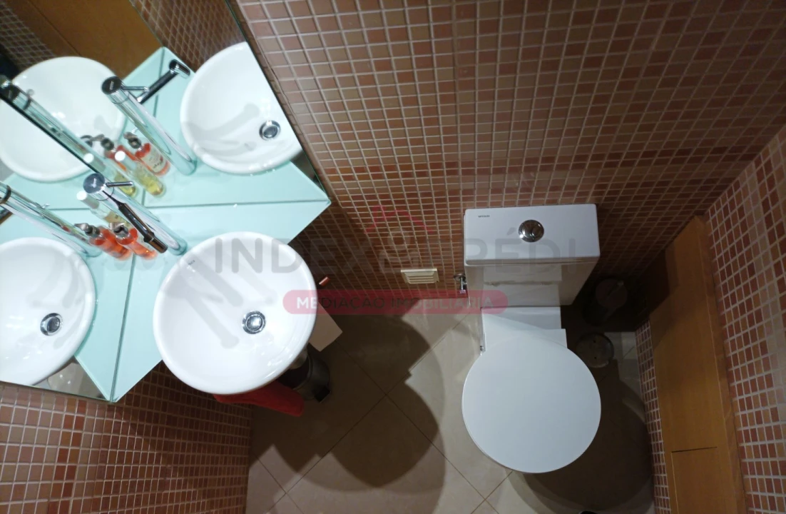 Moradia T5 para Venda em São Silvestre Foto 10