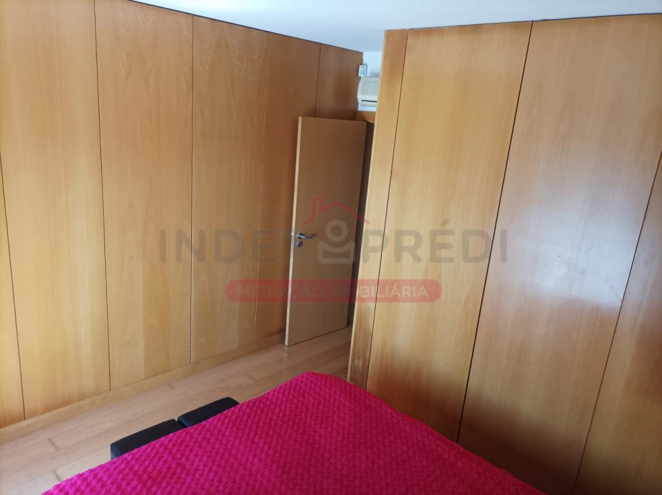 Moradia T5 para Venda em São Silvestre Foto 14