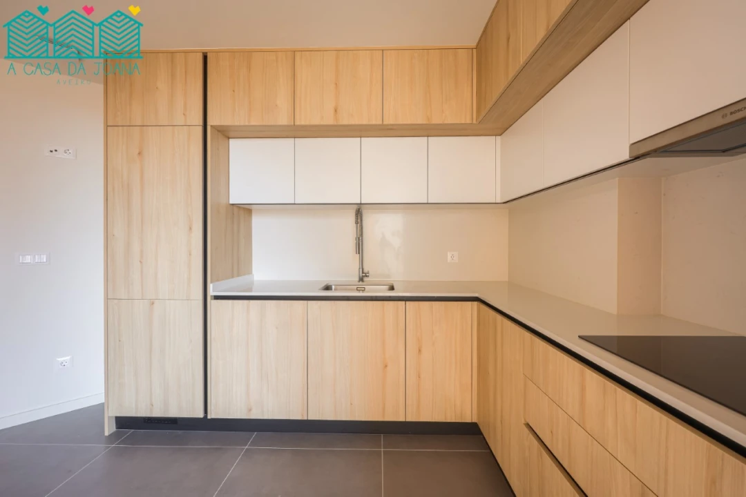 Apartamento T3 para Arrendamento em Glória e Vera Cruz Foto 19