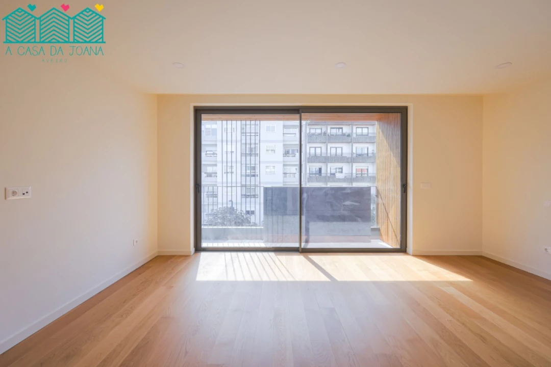 Apartamento T3 para Arrendamento em Glória e Vera Cruz Foto 28