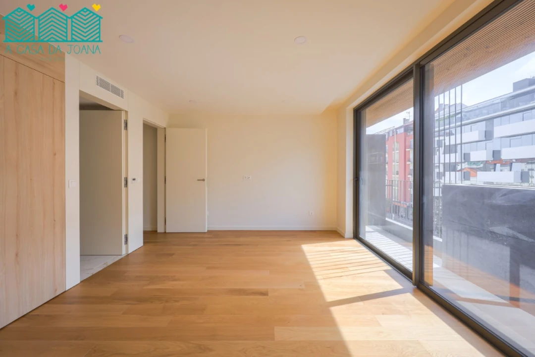 Apartamento T3 para Arrendamento em Glória e Vera Cruz Foto 29