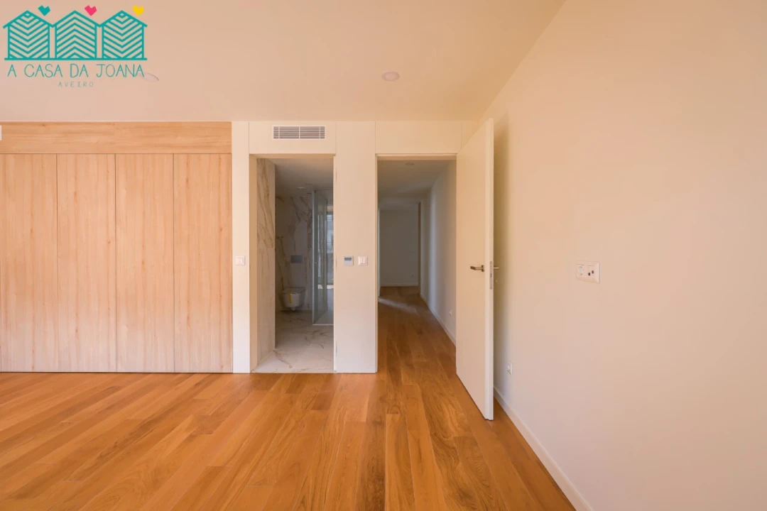 Apartamento T3 para Arrendamento em Glória e Vera Cruz Foto 34