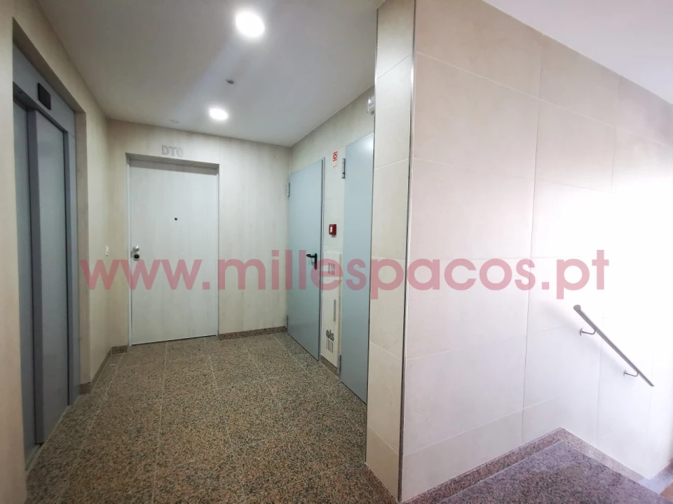 Apartamento T2 para Venda em Montijo e Afonsoeiro Foto 24