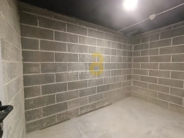 Apartamento T1 para Arrendamento em Pedrouços