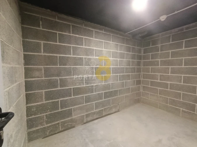 Apartamento T1 para Arrendamento em Pedrouços Foto 24