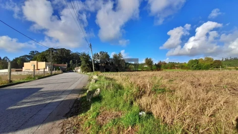Terreno para Venda em Castêlo da Maia
