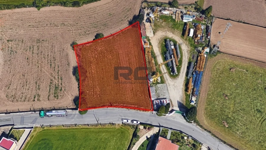Terreno para Venda em Castêlo da Maia