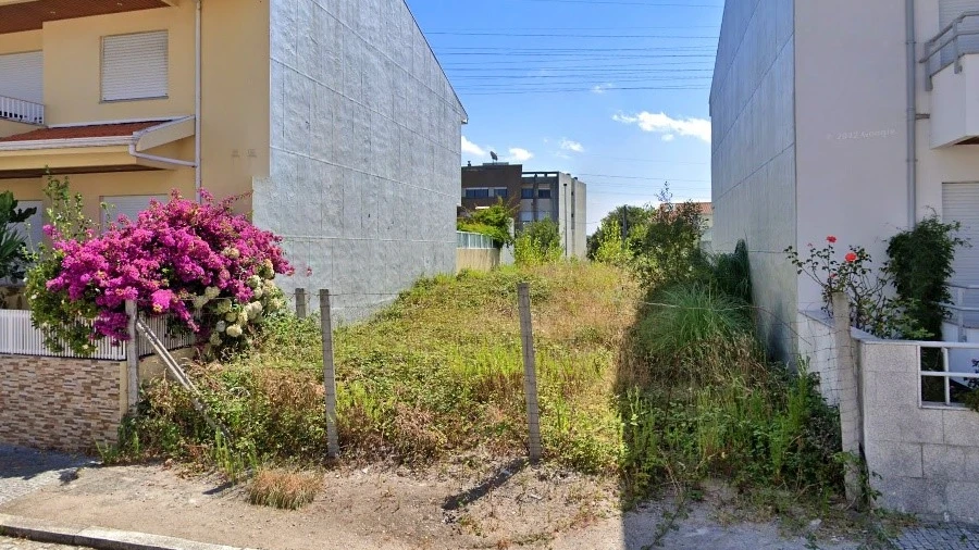 Terreno para Venda em Cidade da Maia