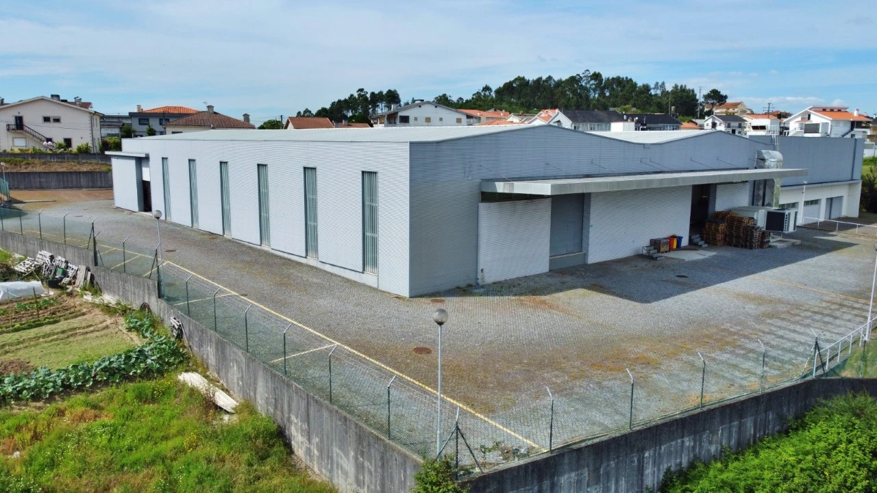 Armazém para Arrendamento em Figueiró (Santiago e Santa Cristina) Foto 13