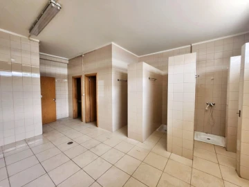 Armazém para Arrendamento em Figueiró (Santiago e Santa Cristina)
