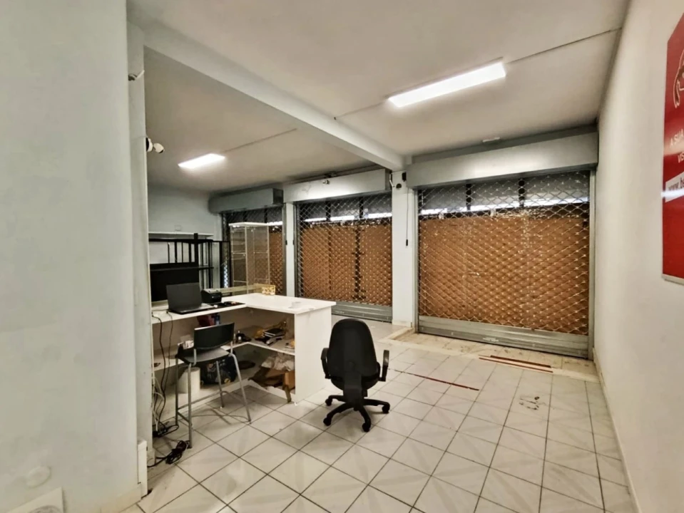 Loja para Venda em Cedofeita, Santo Ildefonso, Sé, Miragaia, São Nicolau e Vitória Foto 4