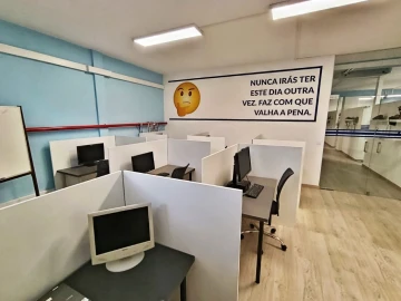 Loja para Venda em Cedofeita, Santo Ildefonso, Sé, Miragaia, São Nicolau e Vitória