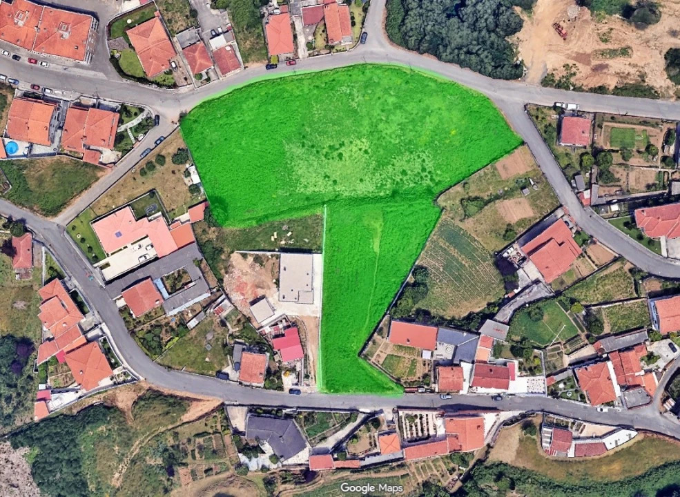 Terreno para Venda em Nogueira da Regedoura Foto 1