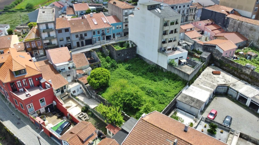 Terreno para Venda em São Mamede de Infesta e Senhora da Hora Foto 2