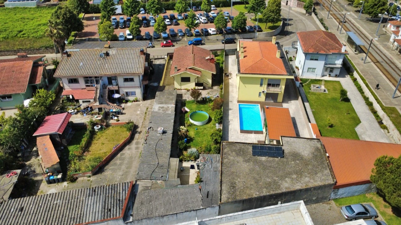 Moradia T3 para Venda em Castêlo da Maia Foto 3