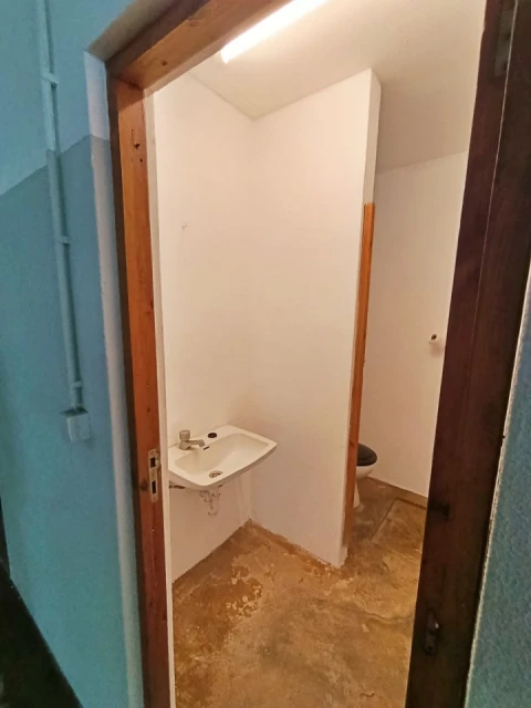 Armazém para Arrendamento em Aveleda