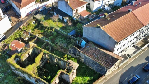 Terreno para Venda em São Mamede de Infesta e Senhora da Hora