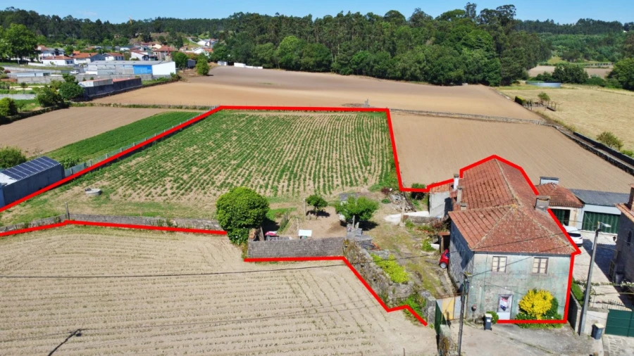 Moradia T4 para Venda em Castêlo da Maia