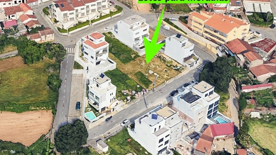Terreno para Venda em Baguim do Monte (Rio Tinto)
