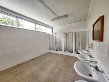 Armazém para Venda em Raiva, Pedorido e Paraíso
